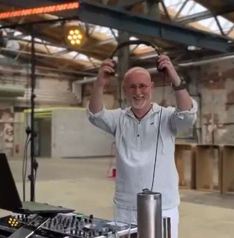 Buche DJ Chico für deine Events